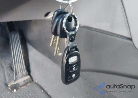 2013 Hyundai Sonata Gls z USA, uszkodzony, nr VIN 5NPEB4ACXDH805853